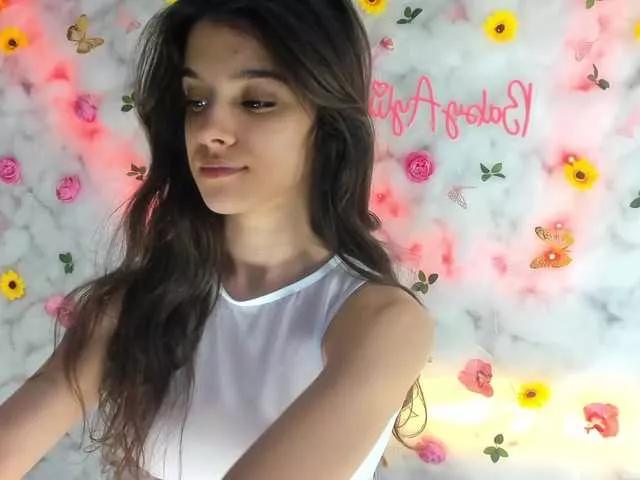 Offline BabyAylin on BongaCams