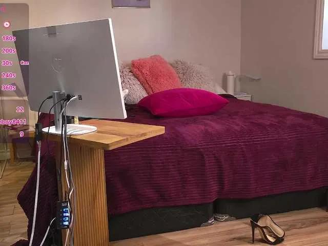 Offline BaditaLuna on BongaCams