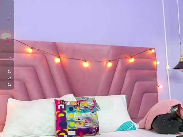 Offline Beautifulskinny18 on BongaCams