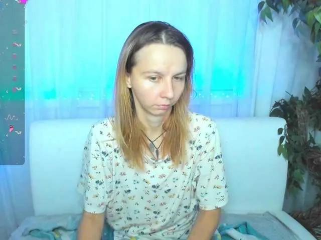 Offline Beellami on BongaCams