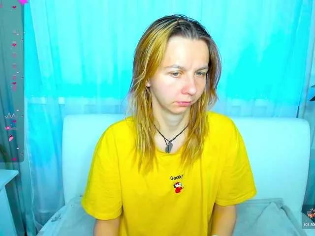 Offline Beellami on BongaCams