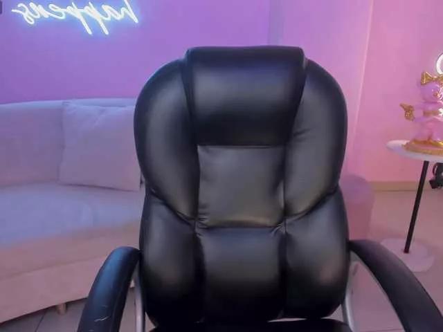 Offline BellaCarteer on BongaCams