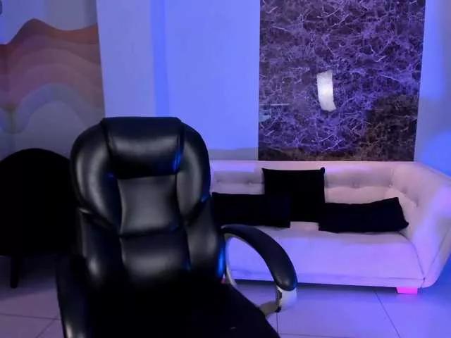 Offline BiancaPierce on BongaCams