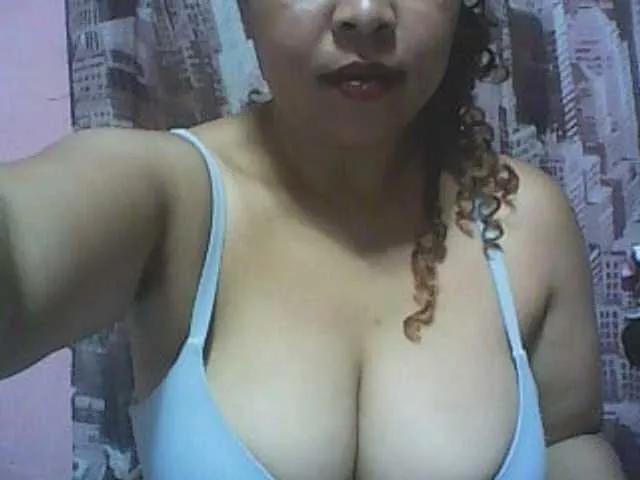 Offline big-asssexy on BongaCams