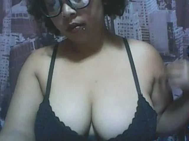 Offline big-asssexy on BongaCams