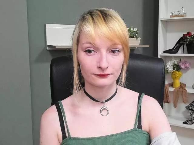 Offline BlairPlay on BongaCams