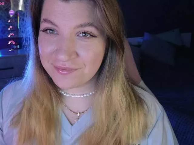 Freechat BloomBambi on BongaCams