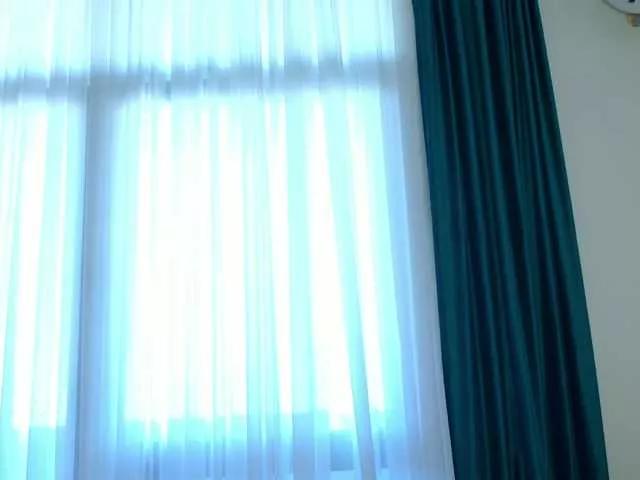 Offline Brenda-M00n on BongaCams