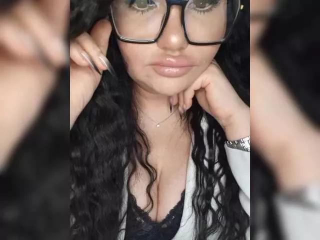 Freechat Brunetochkaaa on BongaCams