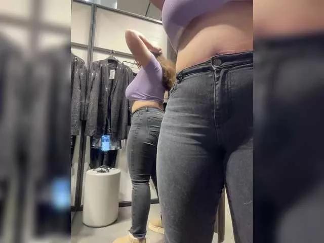 Caramel-pussy on BongaCams 