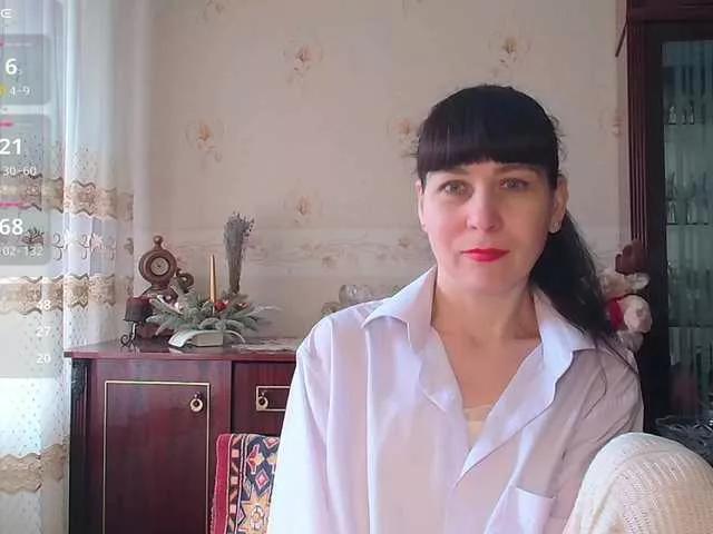 Offline caroliiine on BongaCams