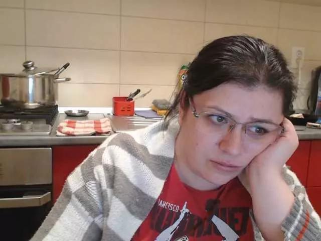 Offline carolina30 on BongaCams