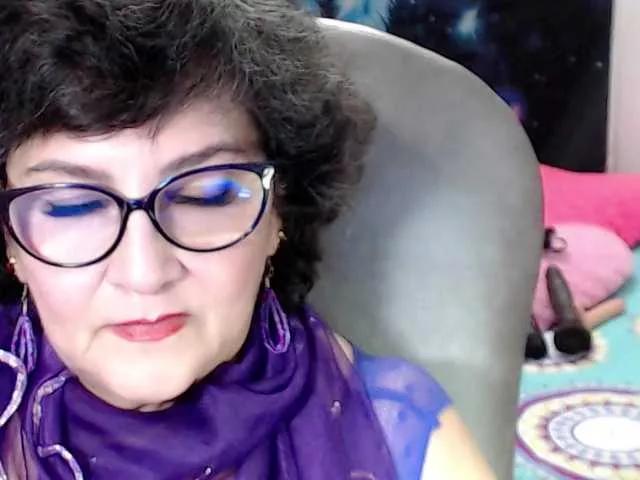 Offline cataleya-mom on BongaCams