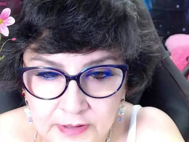 Offline cataleya-mom on BongaCams