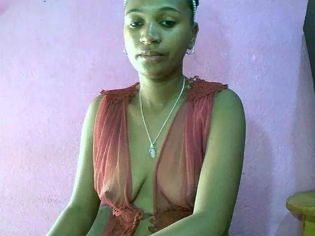 Offline Chellah01 on BongaCams