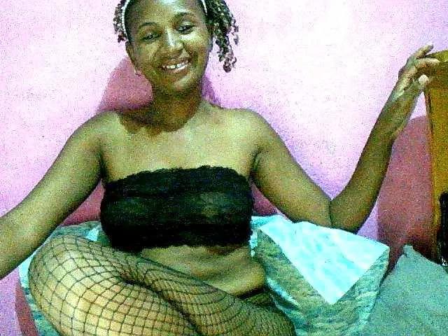 Offline Chellah01 on BongaCams