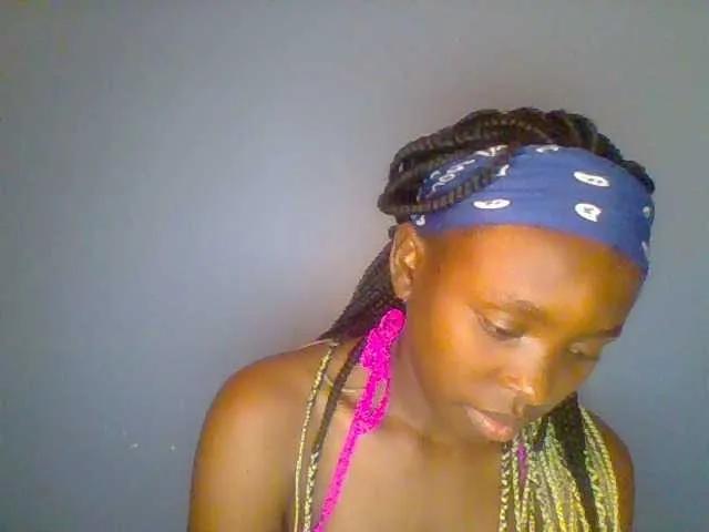 Offline chocolate-brownie on BongaCams