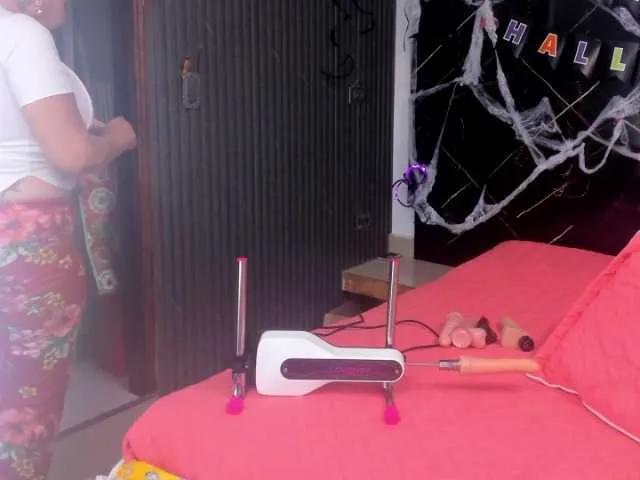 BongaCams cloeerabbyt is Freechat cloeerabbyt — It excites me to control a man and take him to the point of excitation only to tell him what to do and how to do it, provoke him so much with my body that wants me