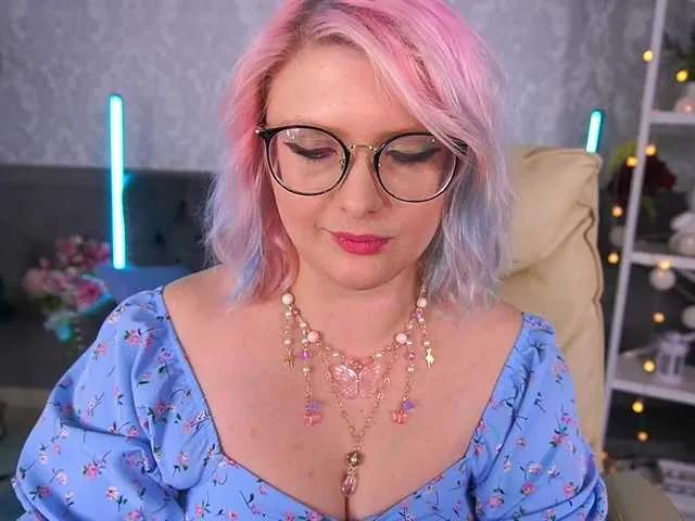 Offline CoolTatis on BongaCams