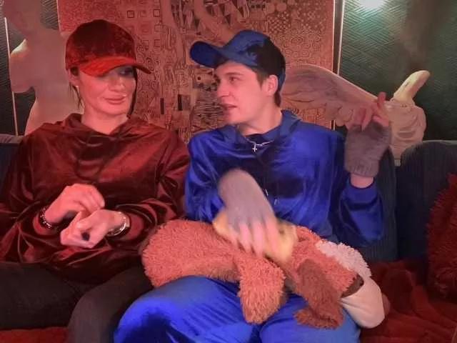 Freechat Coupleludique on BongaCams