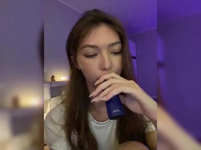 Offline CrazyAleona on BongaCams