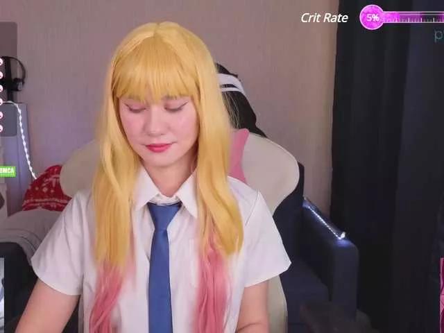 Freechat CreamMeow on BongaCams