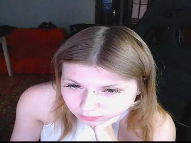 Freechat DarkDesireXXX on BongaCams