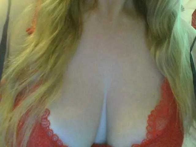 Freechat DashaKisa951 on BongaCams