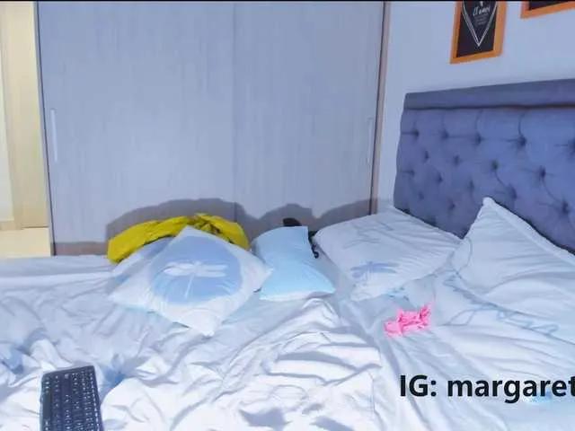 Offline dirtycouple02 on BongaCams