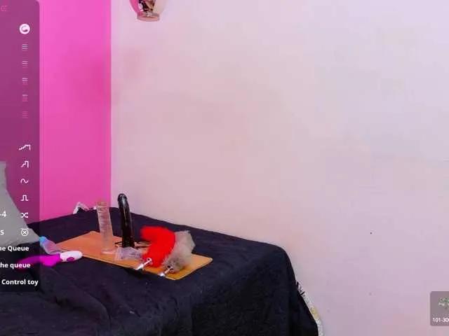 Offline drooling4daddy on BongaCams