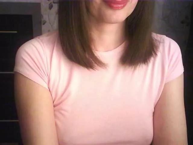 Offline droplet83 on BongaCams