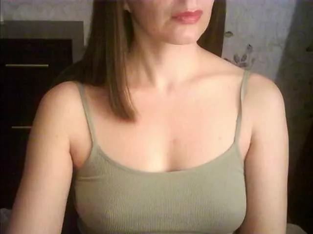Offline droplet83 on BongaCams