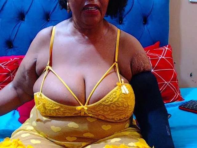 Offline Ebonycandy10 on BongaCams