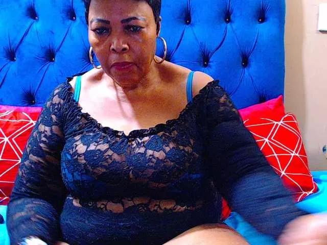 Offline Ebonycandy10 on BongaCams