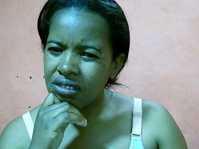 Offline Edwiga on BongaCams