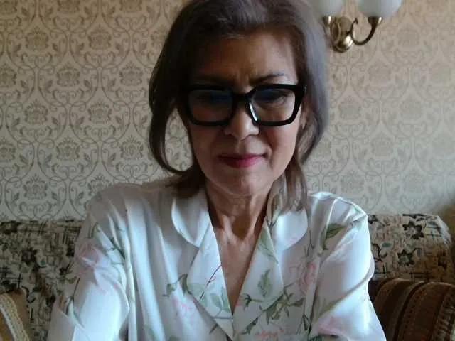 Elegant00Lady on BongaCams 