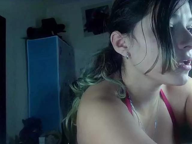 Freechat Elith20 on BongaCams