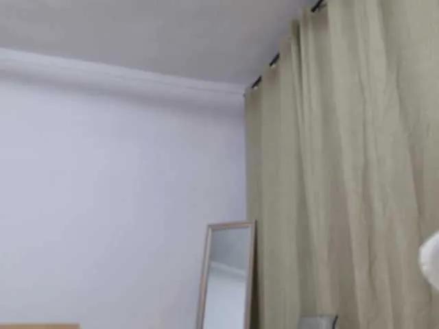 Freechat EmilyxJames on BongaCams