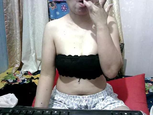 Offline erica-4u on BongaCams