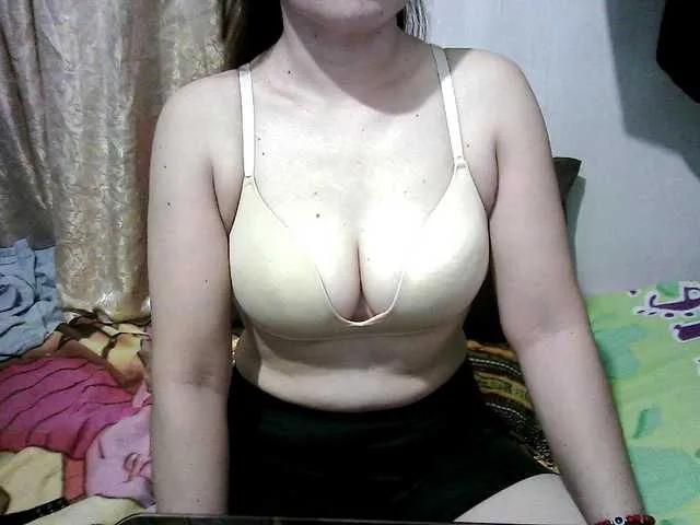 Offline erica-4u on BongaCams