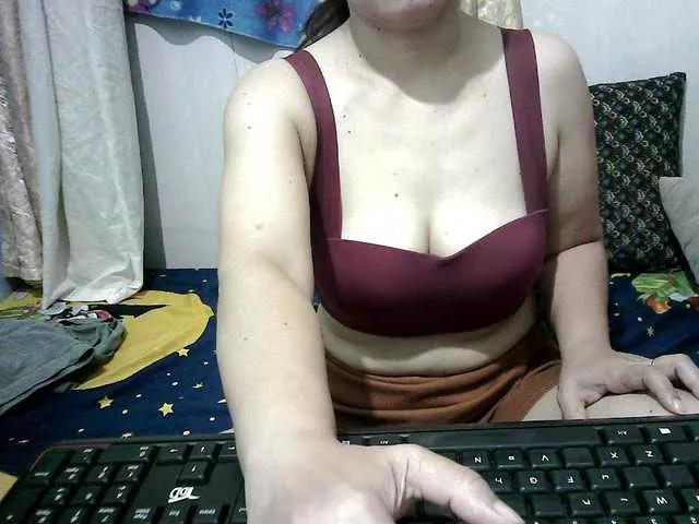 Offline erica-4u on BongaCams
