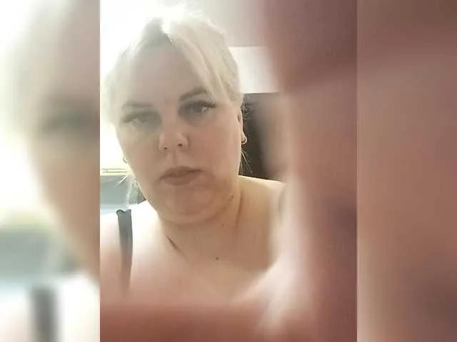 Freechat EVA2311 on BongaCams