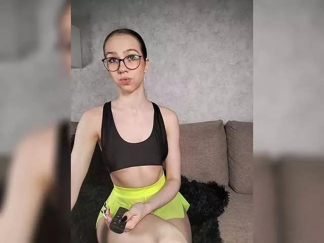 Offline evaangel on BongaCams