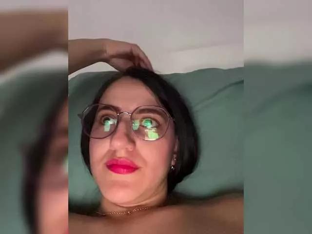 Offline EvanShell1 on BongaCams