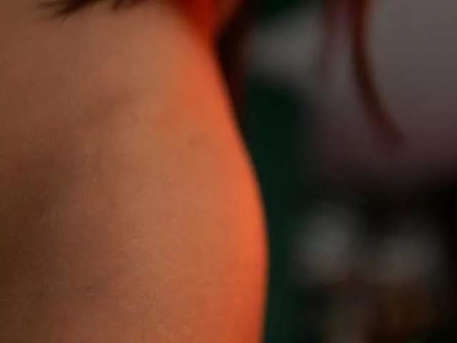 Offline EvelynEvyy on BongaCams