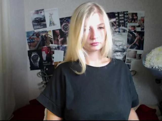 Offline fairylight on BongaCams