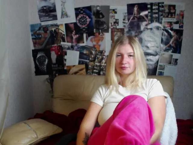 Offline fairylight on BongaCams