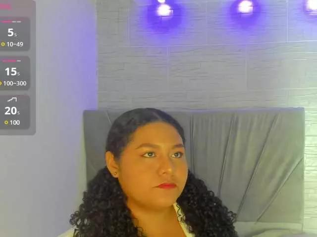 Offline Fallon-1 on BongaCams