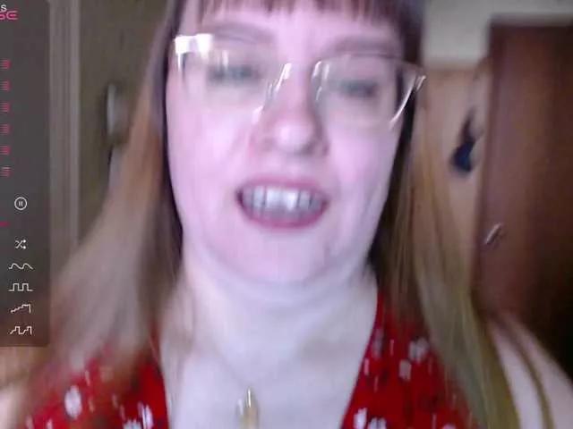 Offline Fox23 on BongaCams