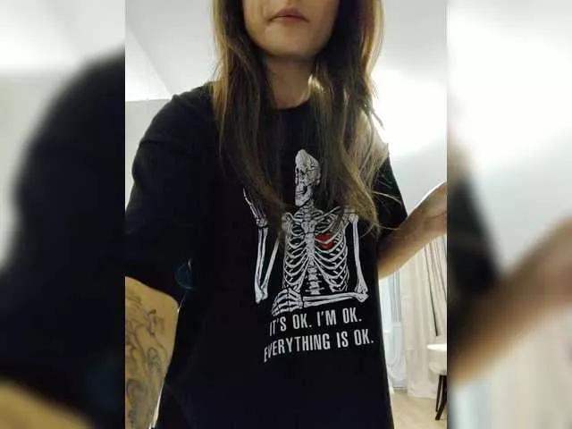 Offline FOX69LOVE on BongaCams